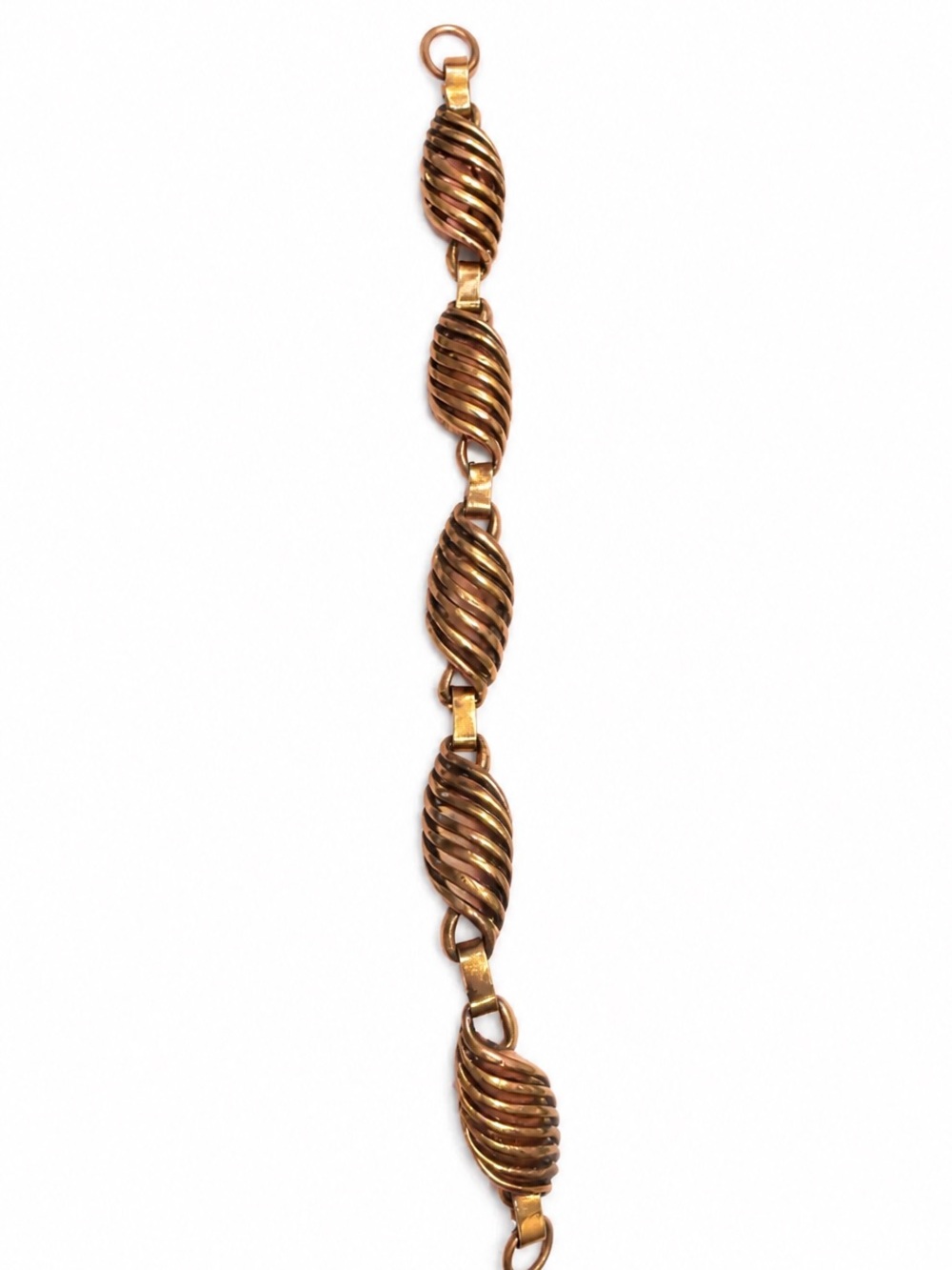 Vintage copper ribbed or fluted oval link panel bracelet. 8 inches